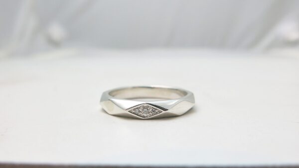 Faceted Men's Wedding Ring